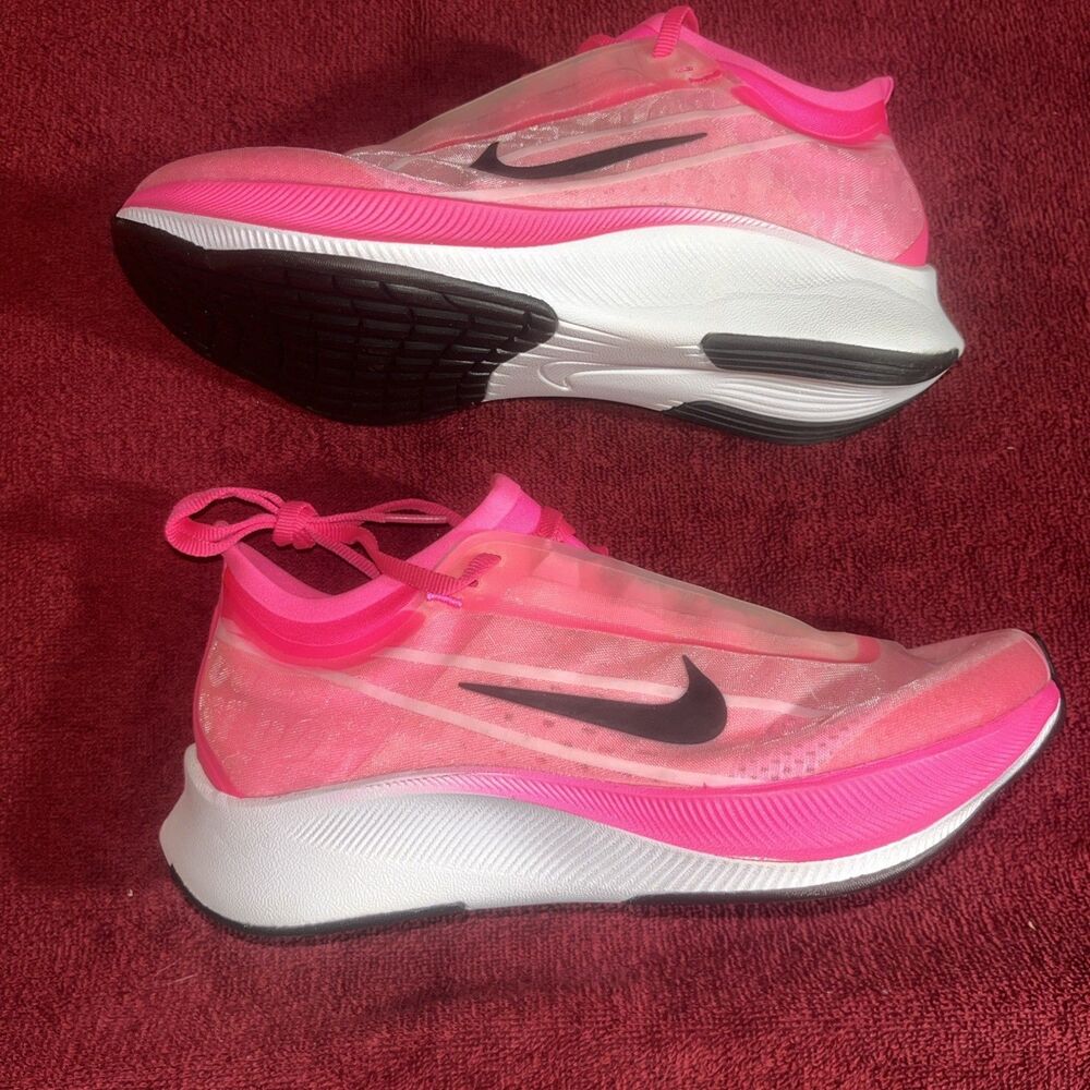 W Zoom Fly 3 Size 5 At8241-600 Pink Blast True Berry